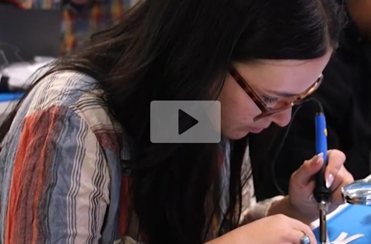 women-in-manufacturing-jade-video-tn woman soldering